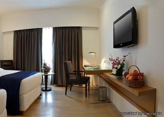 Peerless Hotel حيدر أباد الغرفة الصورة