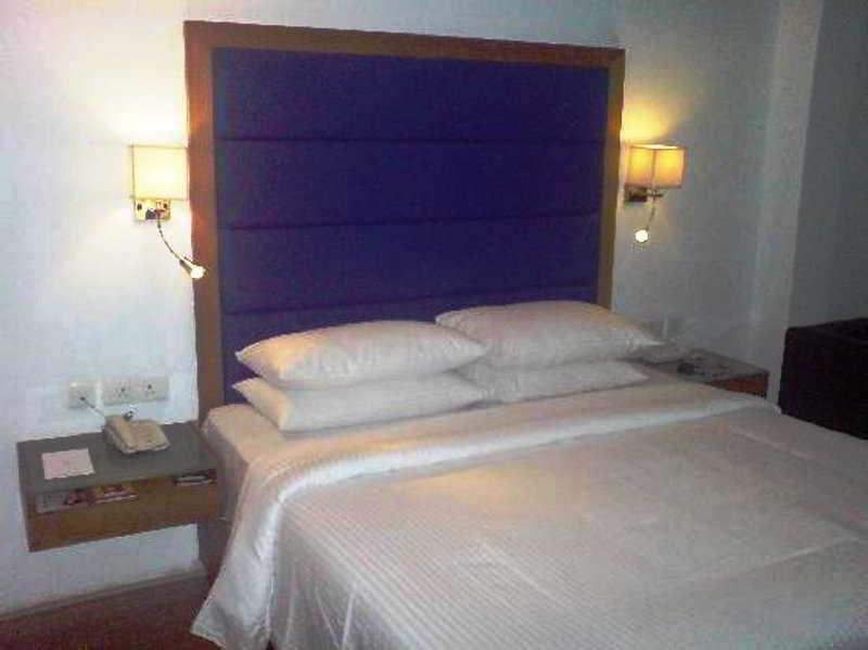 Peerless Hotel حيدر أباد المظهر الخارجي الصورة