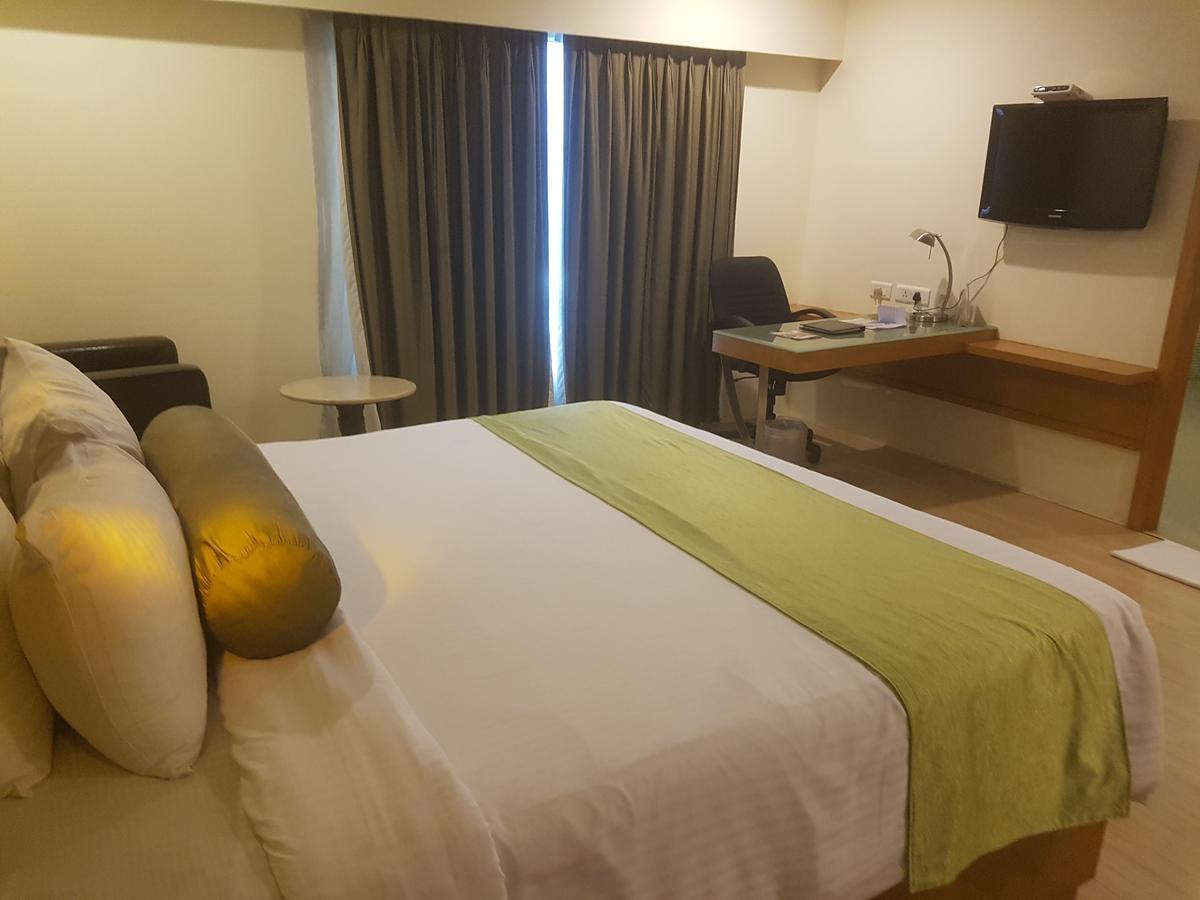 Peerless Hotel حيدر أباد المظهر الخارجي الصورة