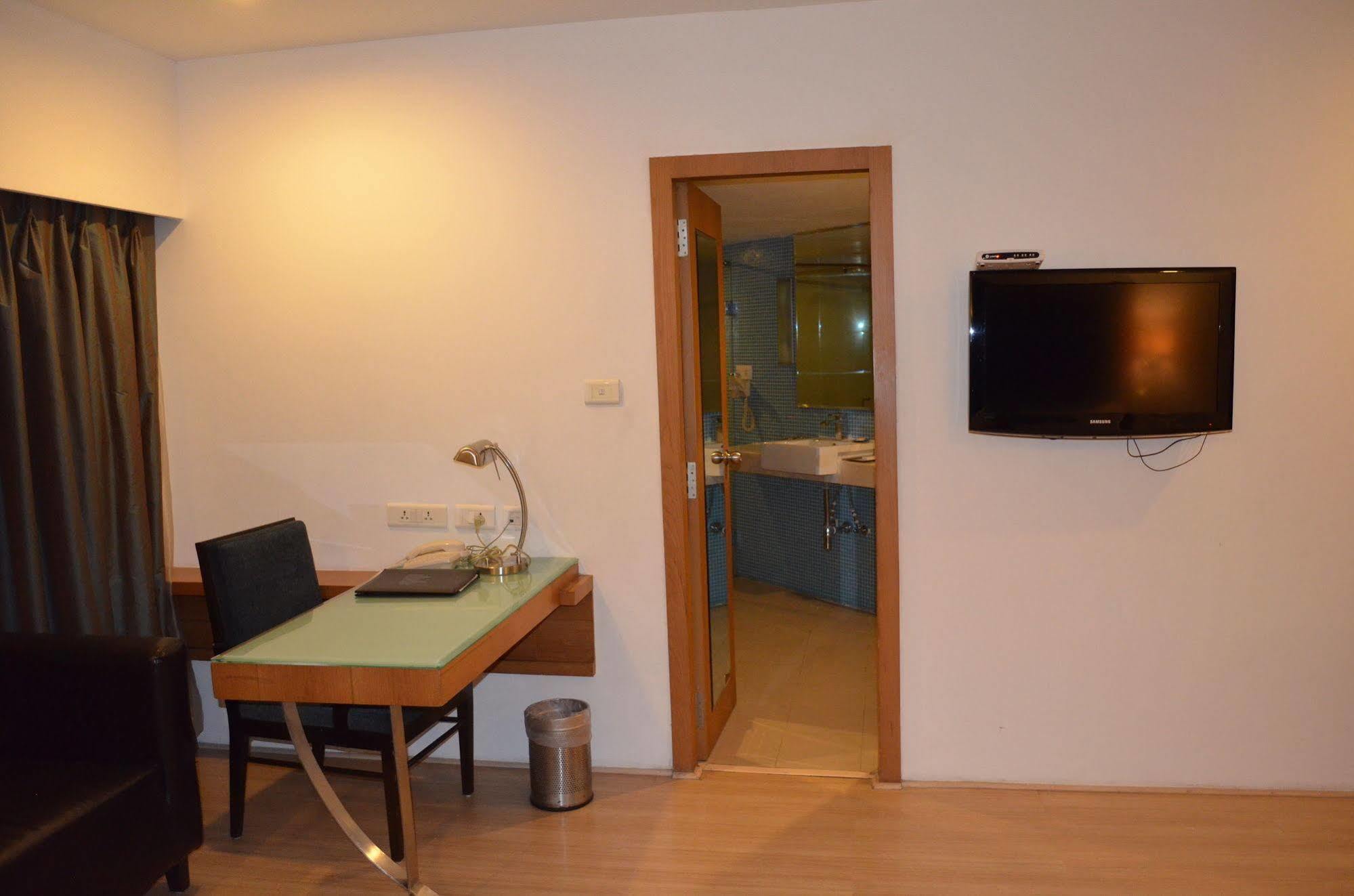 Peerless Hotel حيدر أباد المظهر الخارجي الصورة