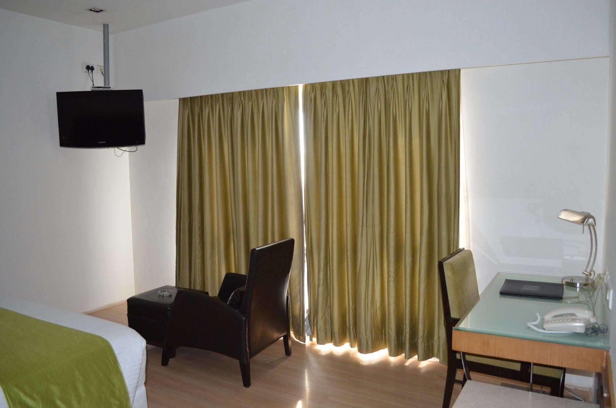 Peerless Hotel حيدر أباد المظهر الخارجي الصورة