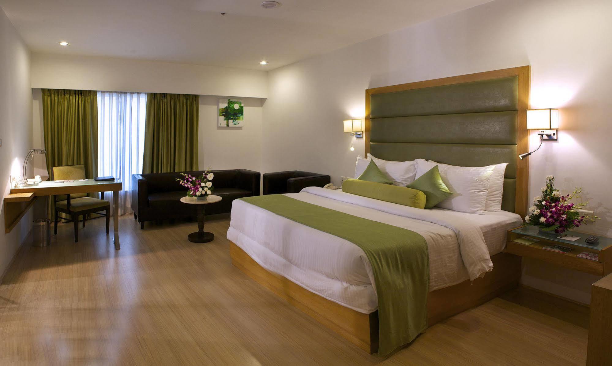 Peerless Hotel حيدر أباد المظهر الخارجي الصورة